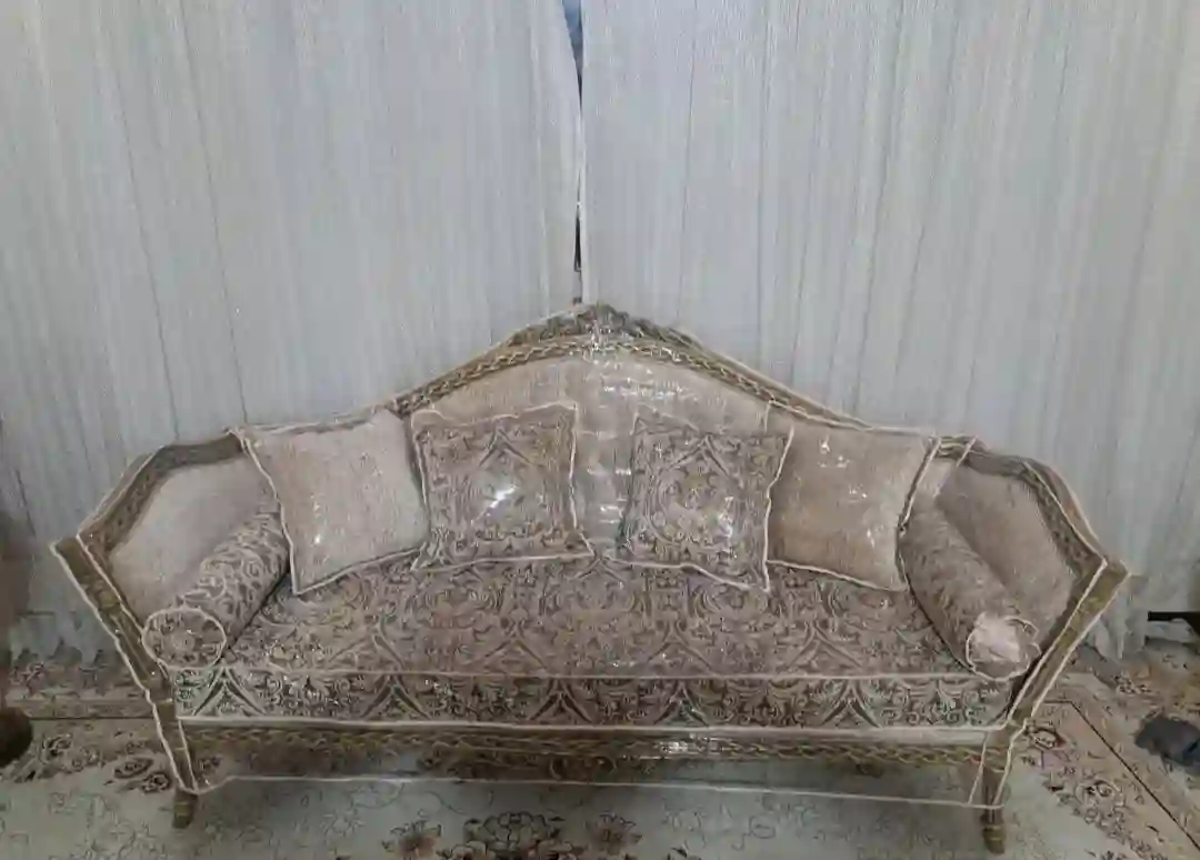 دوخت و تعمیرات کاور مبل