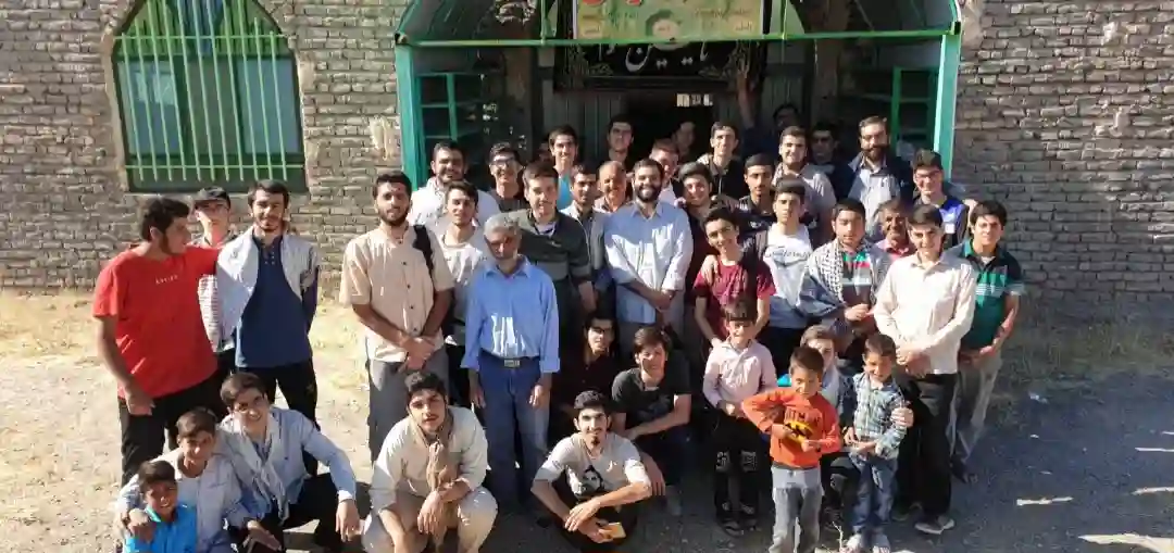 دبیرستان پسرانه ریان نورالهدی در طرشت