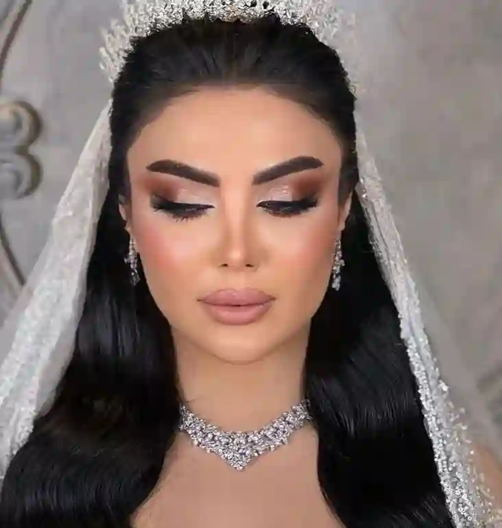 خدمات میکاپ عروس