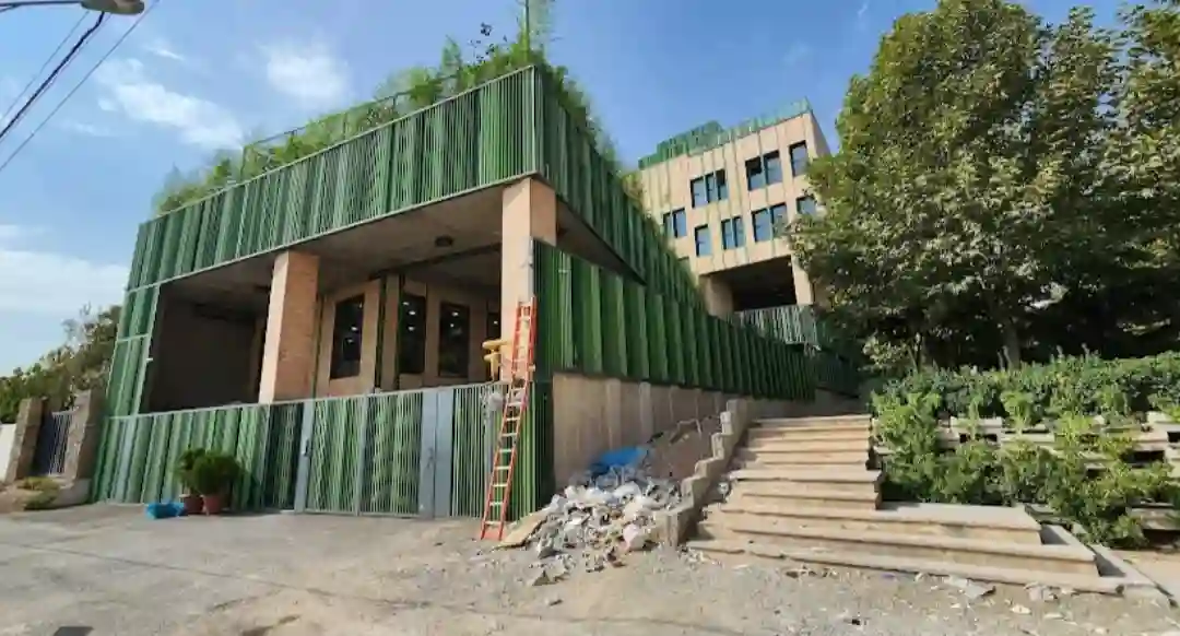 دبستان و پیش دبستانی غیر دولتی پسرانه سرمد در لواسان
