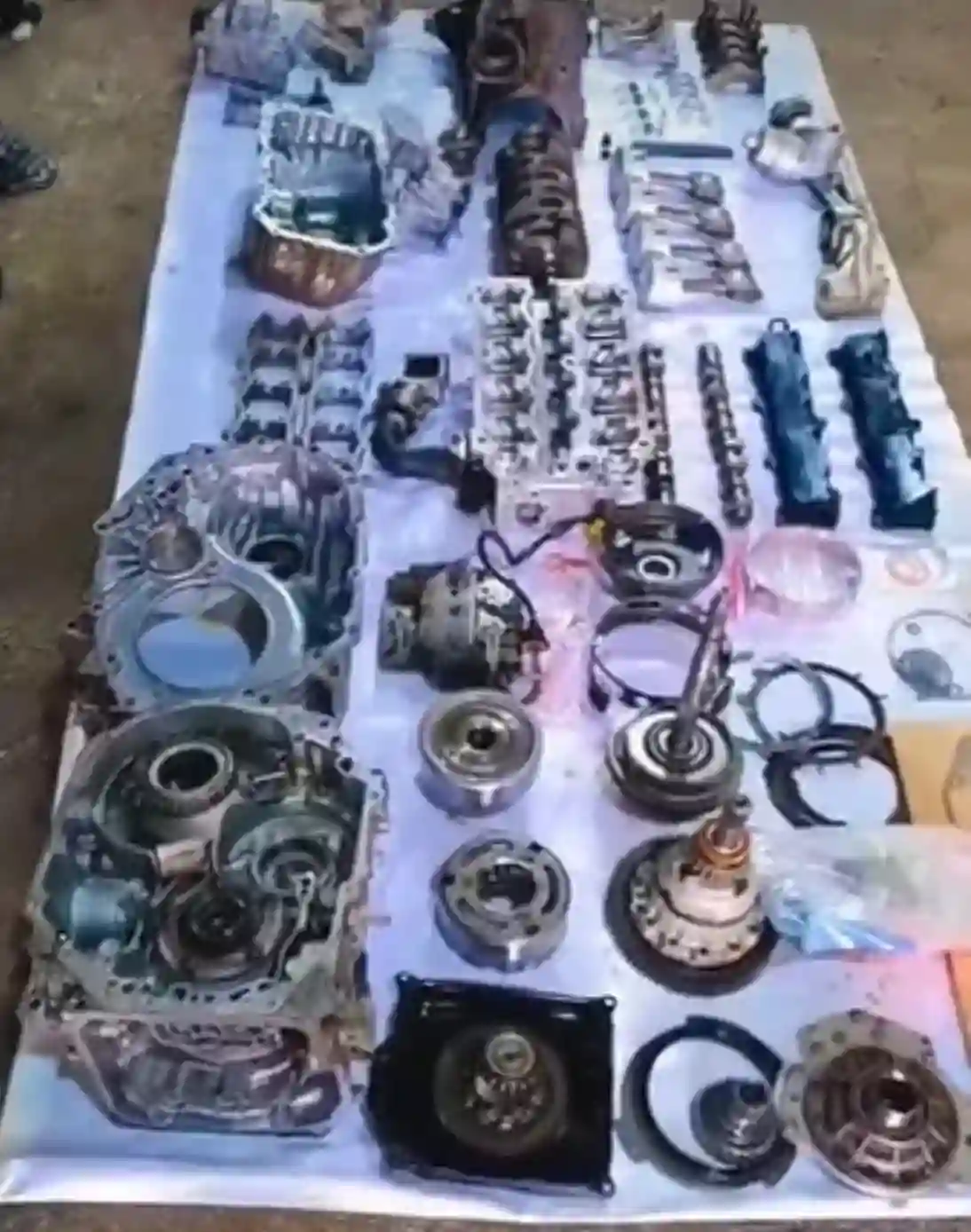 تعمیر انواع گیربکسهای اتومات ،گیربکس پانچ ، cvt