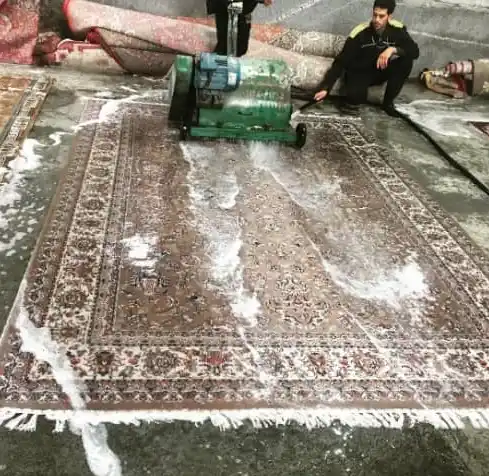 قالیشویی پاک اراک، شستشوی تخصصی انواع فرش ماشینی و دستباف